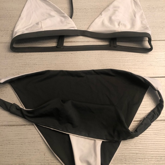 Reversible Bathing suit - Picture 2 of 3